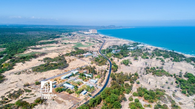 Tuyến đường ven biển đang được nối dài, tạo ra nhiều cơ hội lớn cho lĩnh vực nghỉ dưỡng khu vực này tăng mạnh.