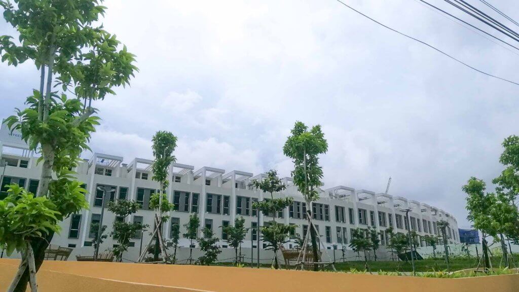 Tien-do-thang-8-Muinesummerland-3